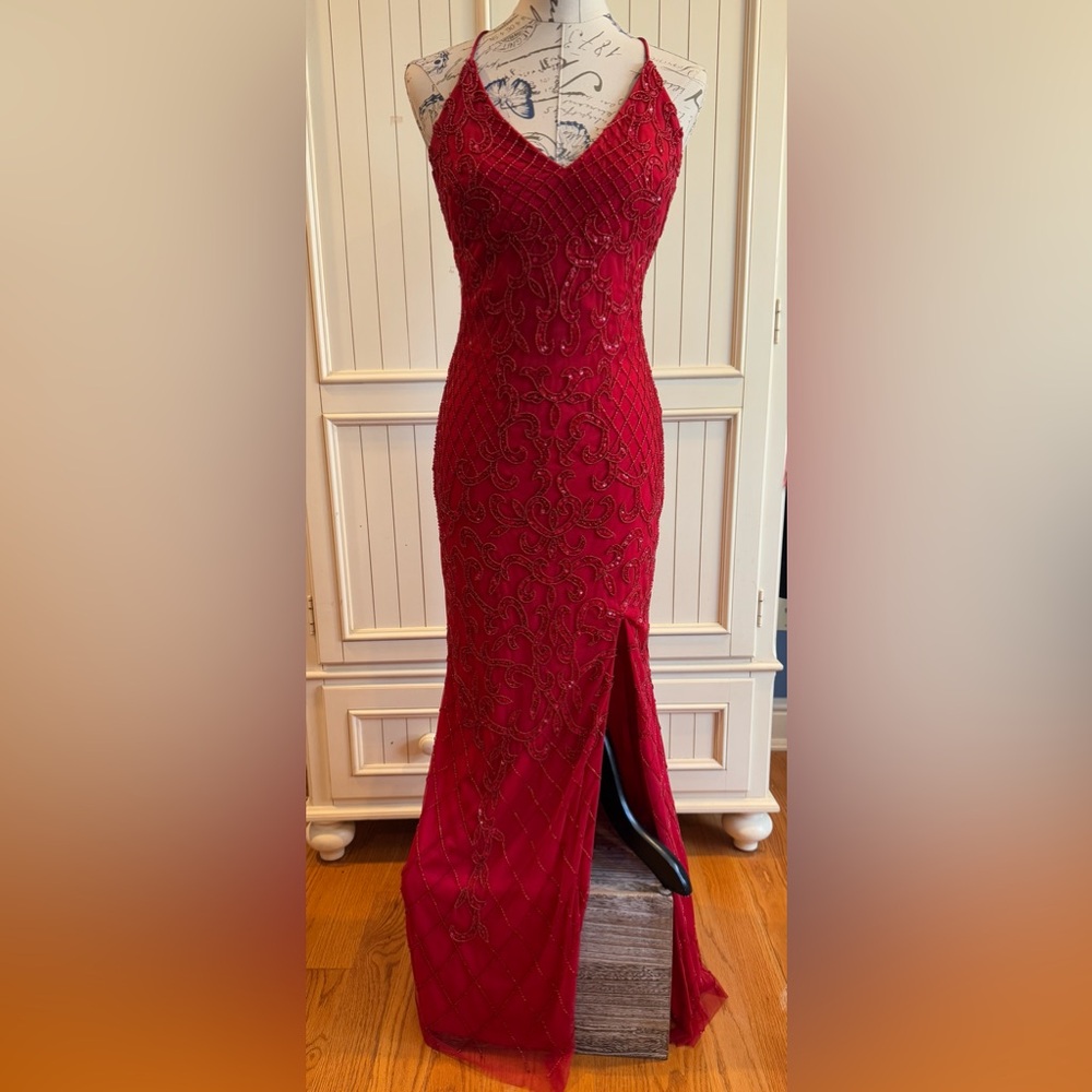EUC Stunning Red Beaded Prom Dress size 6. Free Shipping!
